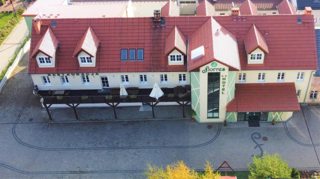 Centrum Restauracyjno-Hotelowe Florres Pawłowiczki Buitenkant foto
